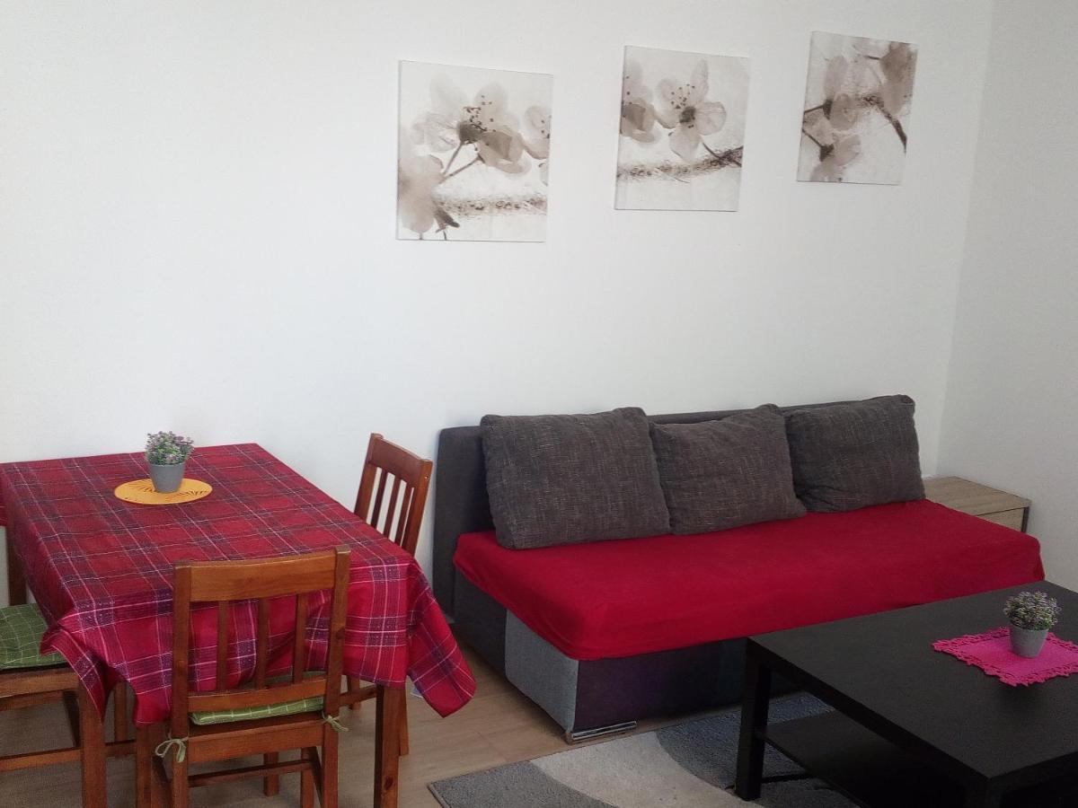 Apartman Stefanikova Zlín Exterior photo