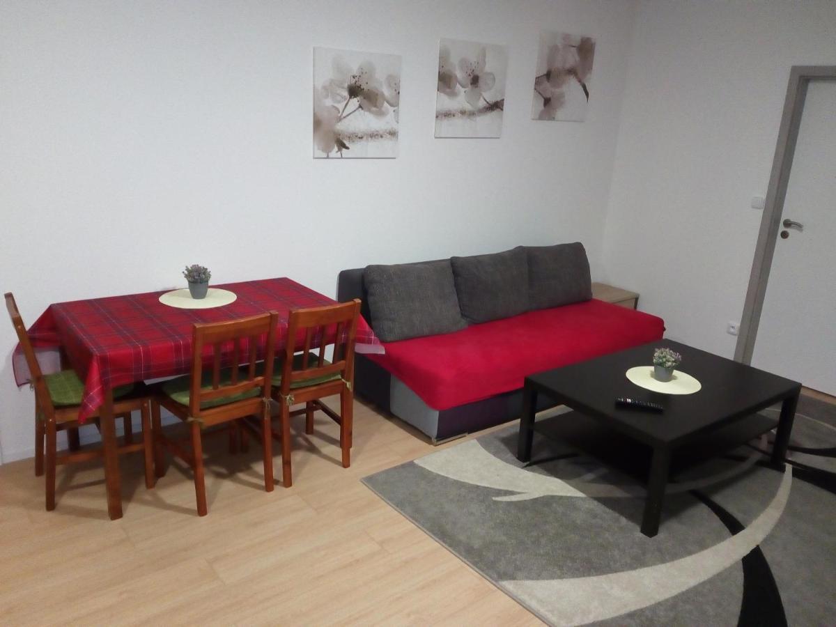 Apartman Stefanikova Zlín Exterior photo