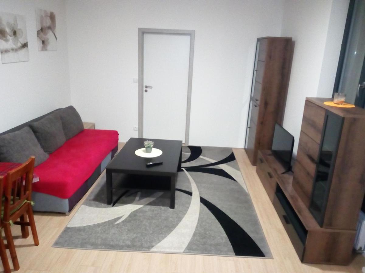 Apartman Stefanikova Zlín Exterior photo