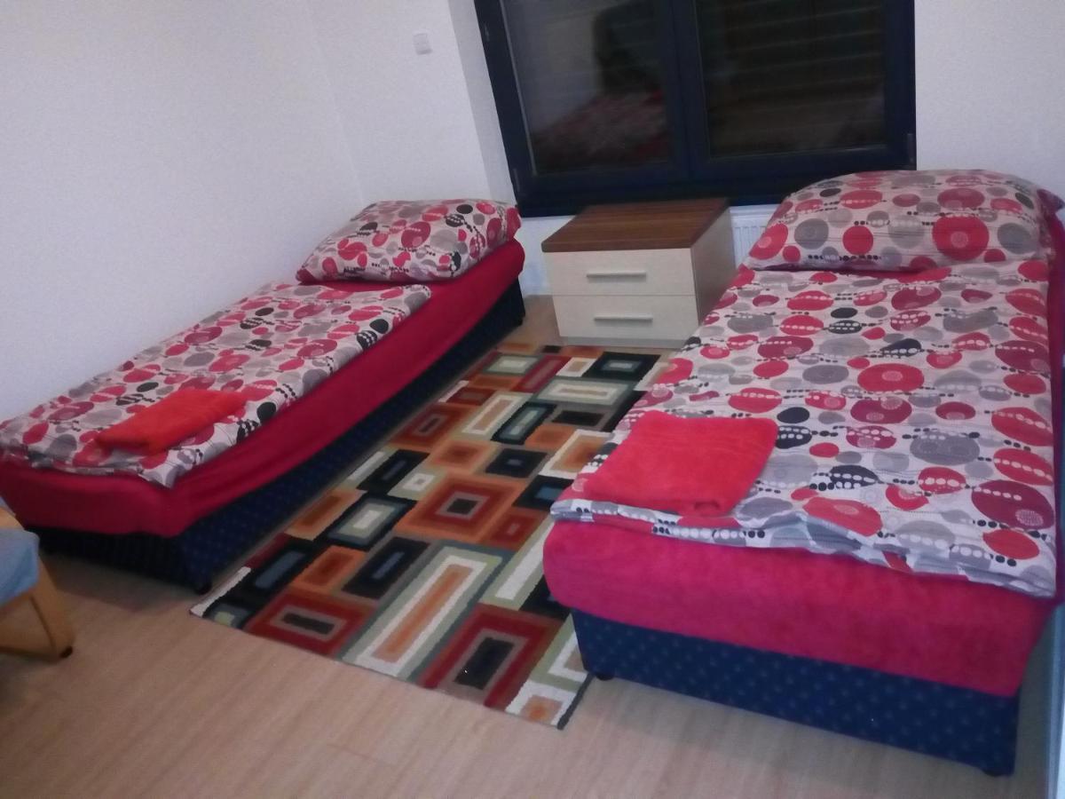 Apartman Stefanikova Zlín Exterior photo